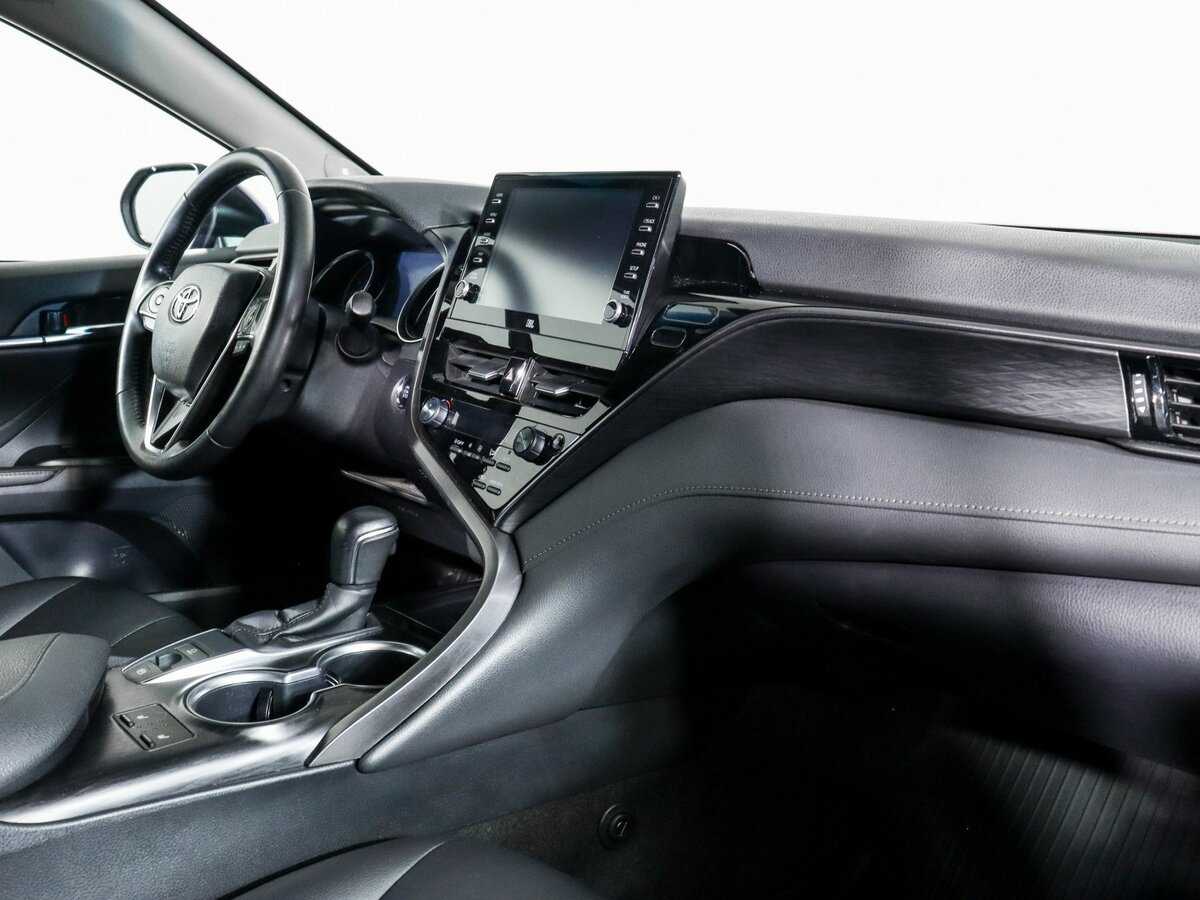Купить Toyota Camry с пробегом. Фото: #5