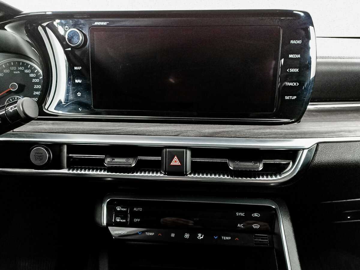 Купить Kia K5 с пробегом. Фото: #12