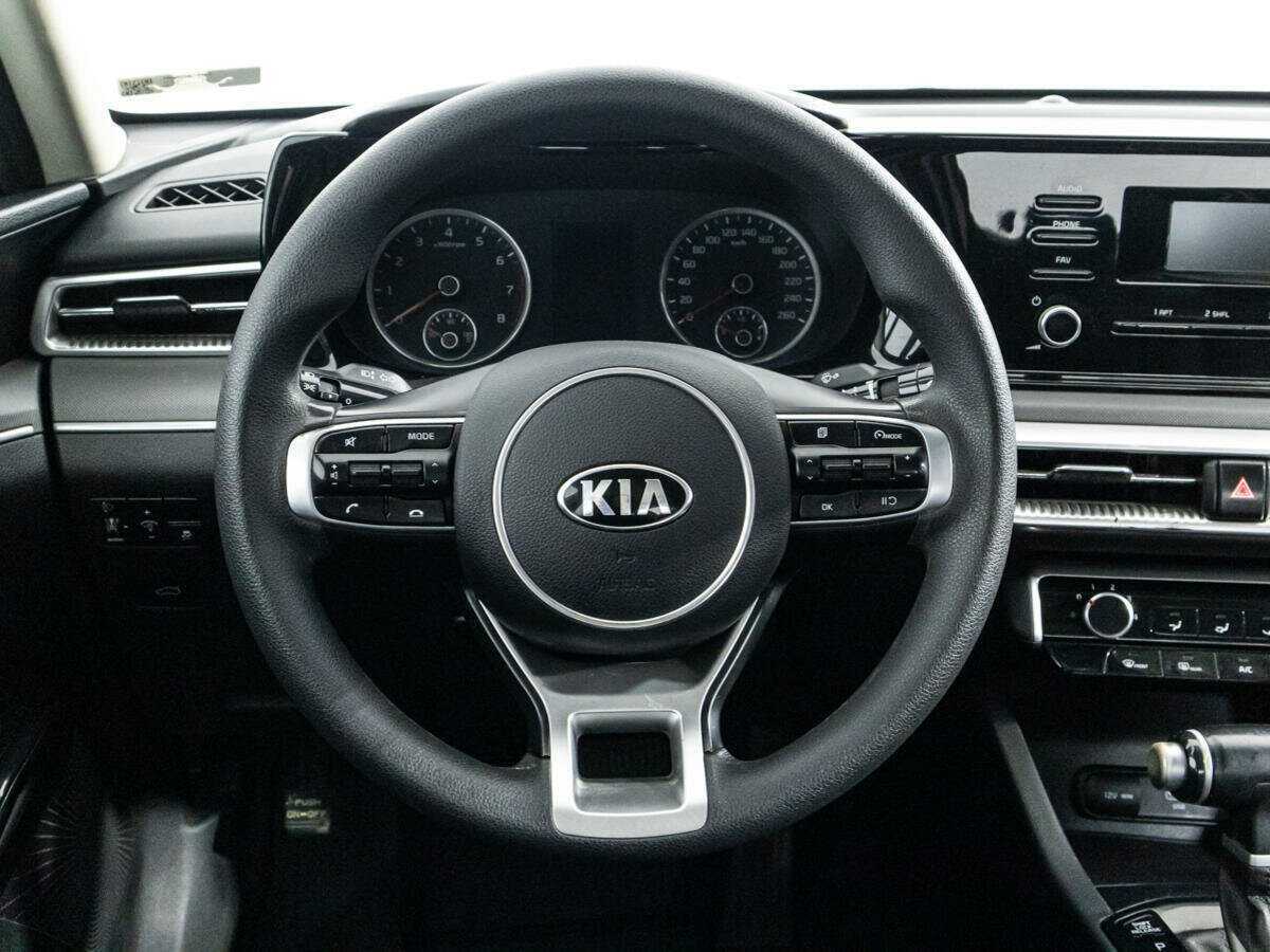 Купить Kia K5 с пробегом. Фото: #16
