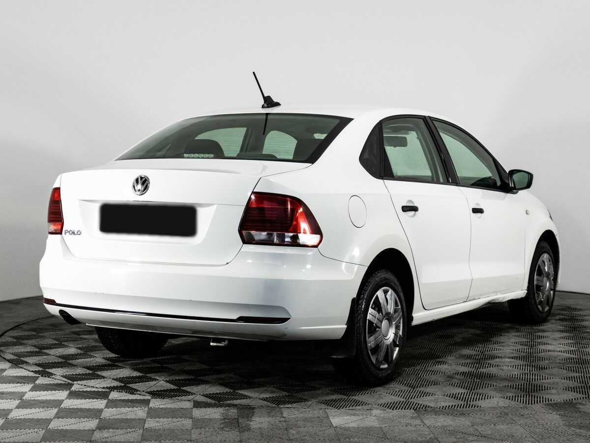 Купить Volkswagen Polo с пробегом. Фото: #3