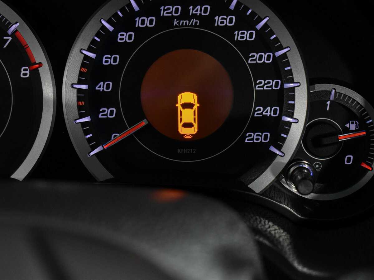 Купить Honda Accord с пробегом. Фото: #19