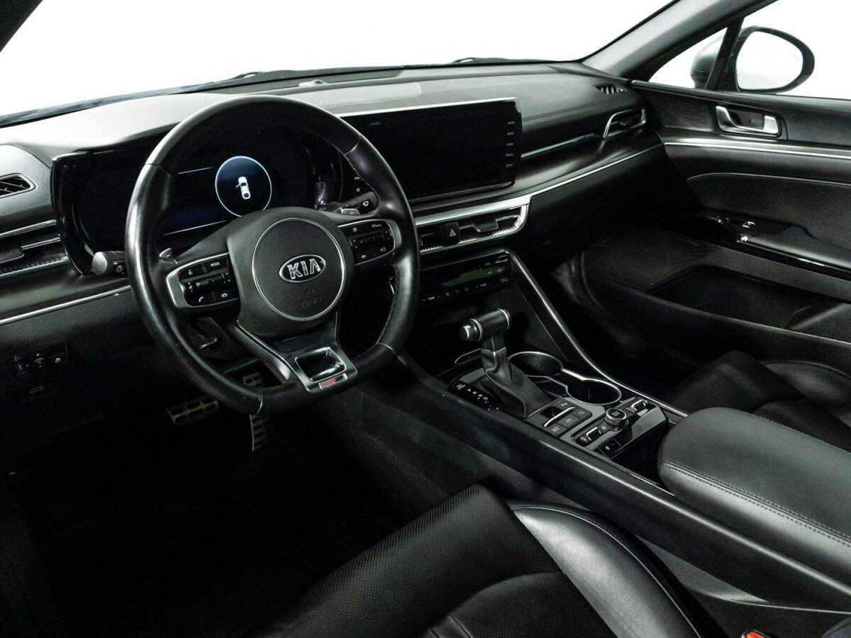 Купить Kia K5 с пробегом. Фото: #10