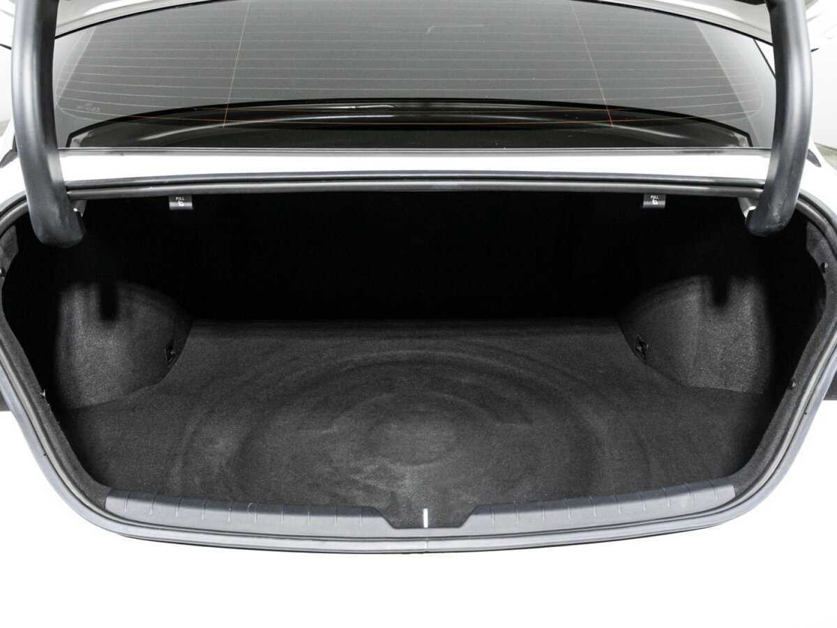 Купить Kia K5 с пробегом. Фото: #14