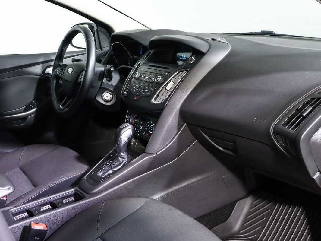Купить Ford Focus с пробегом. Фото: #6