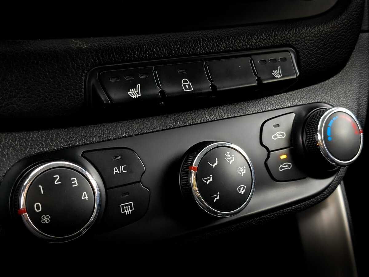 Купить Kia Ceed с пробегом. Фото: #24