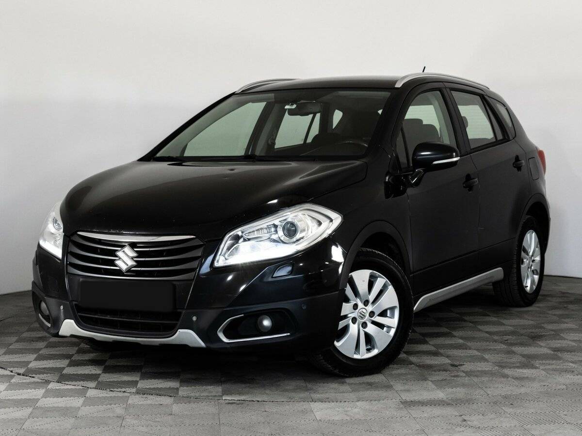 Купить Suzuki SX4 с пробегом. Посмотреть фото