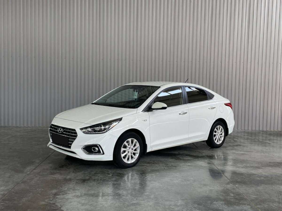 Купить Hyundai Solaris с пробегом. Посмотреть фото