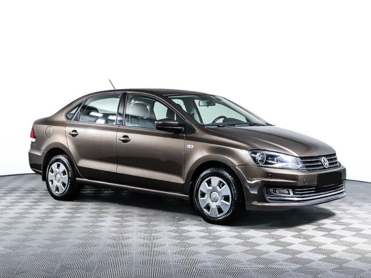 Купить Volkswagen Polo с пробегом. Фото: #2