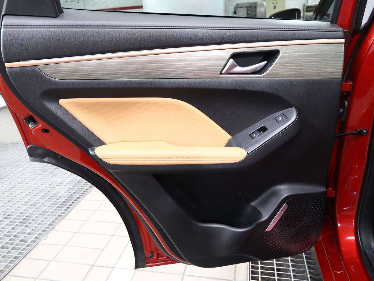 Купить Haval Jolion с пробегом. Фото: #8