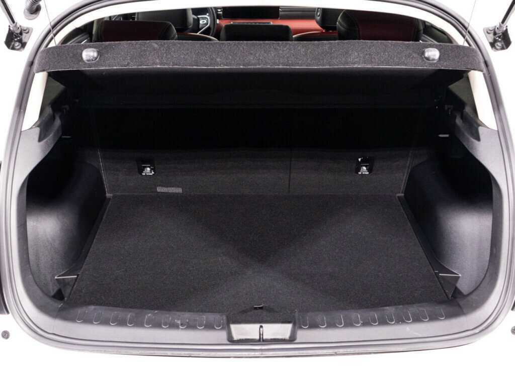 Купить Haval Jolion с пробегом. Фото: #14