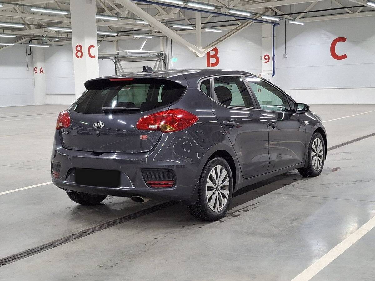 Купить Kia Ceed с пробегом. Фото: #4