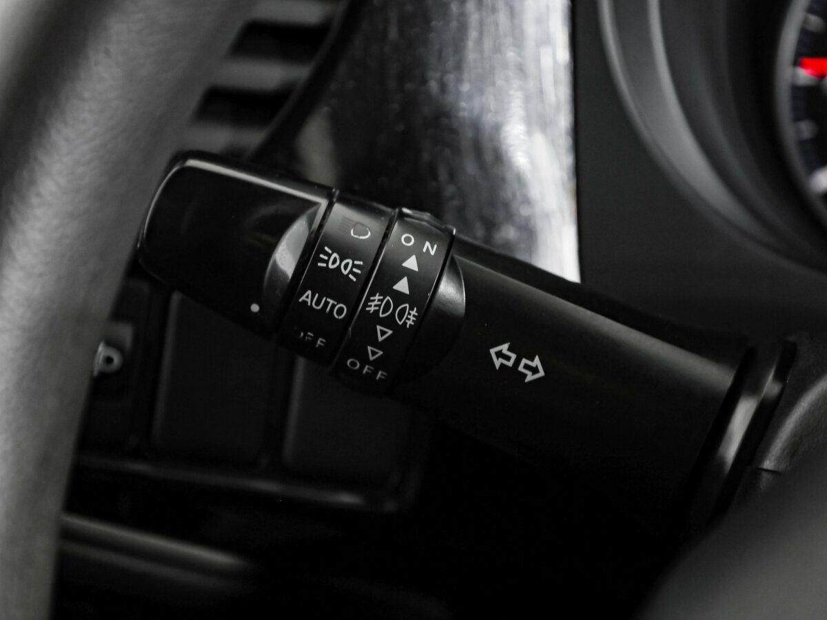 Купить Mitsubishi Outlander с пробегом. Фото: #11