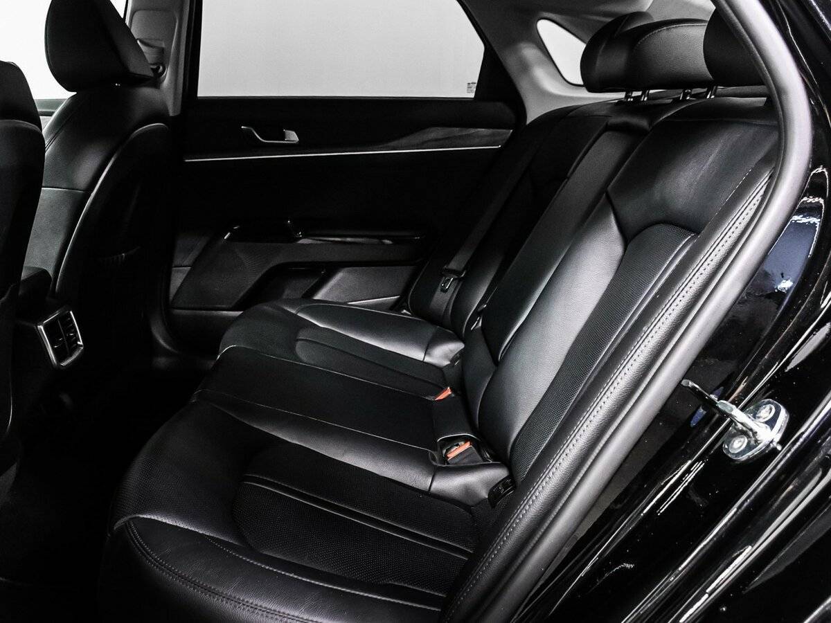 Купить Kia K5 с пробегом. Фото: #13