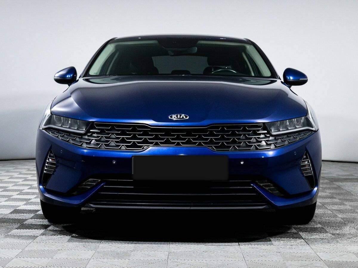 Купить Kia K5 с пробегом. Фото: #1