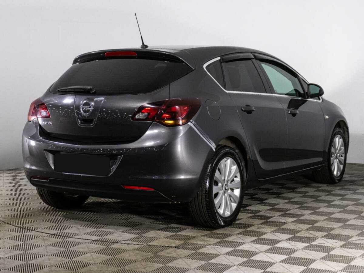 Купить Opel Astra с пробегом. Фото: #4