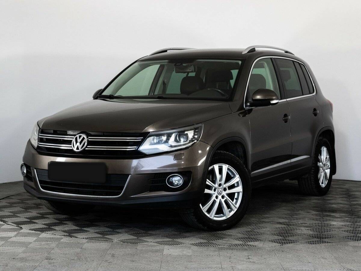 Купить Volkswagen Tiguan с пробегом. Посмотреть фото