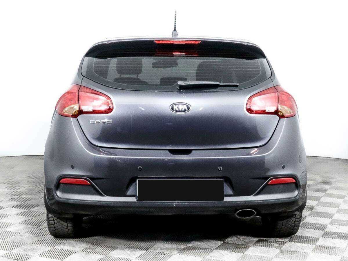 Купить Kia Ceed с пробегом. Фото: #4