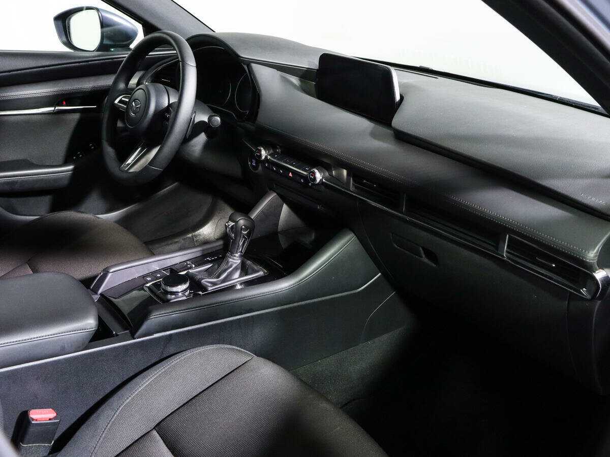 Купить Mazda 3 с пробегом. Фото: #8