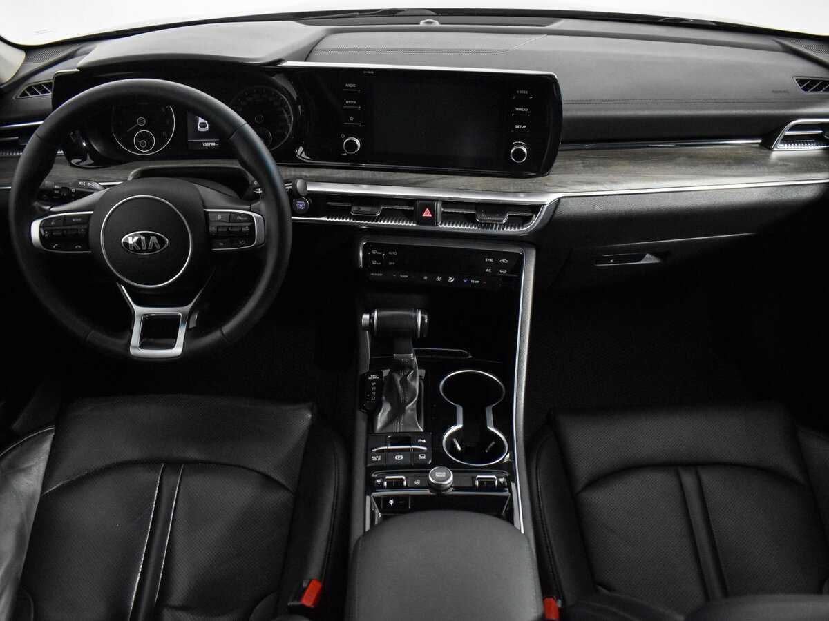 Купить Kia K5 с пробегом. Фото: #14