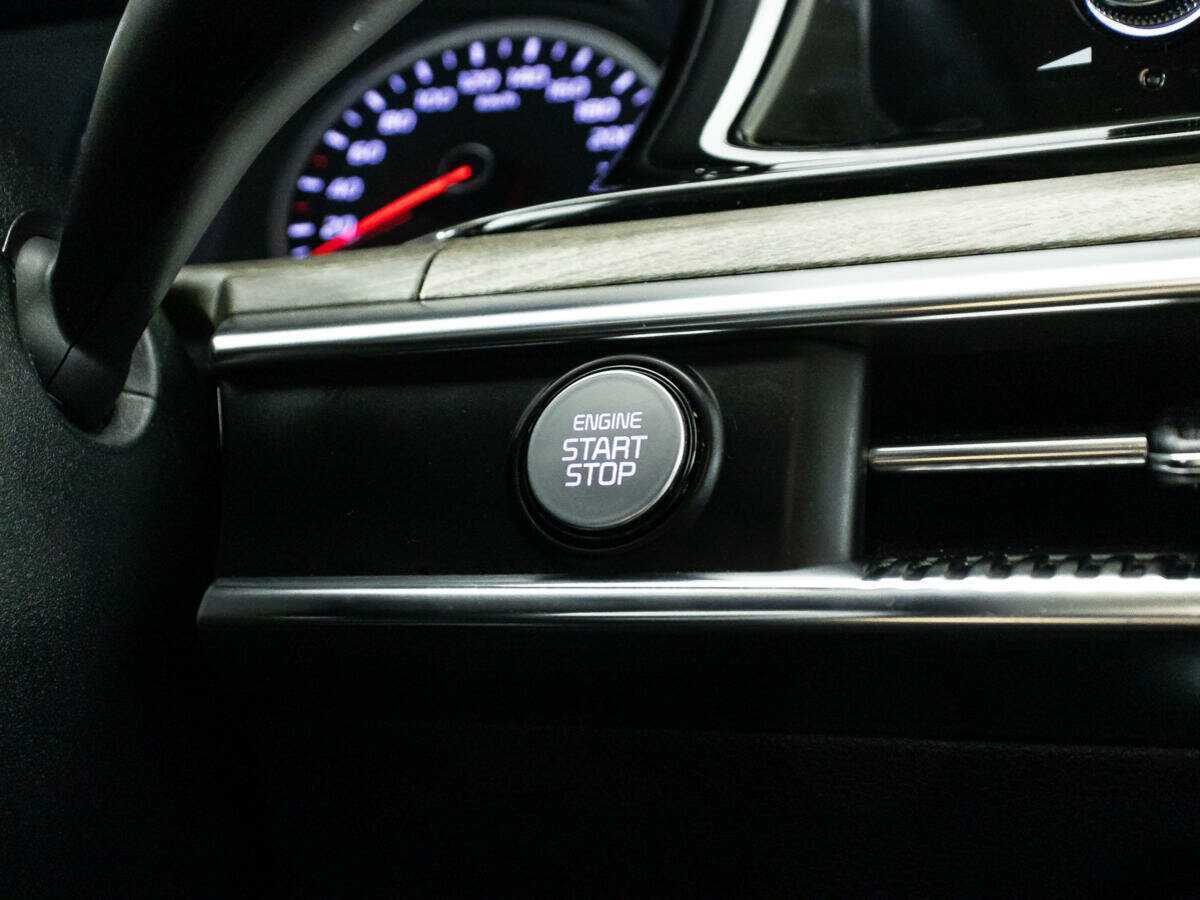 Купить Kia K5 с пробегом. Фото: #19