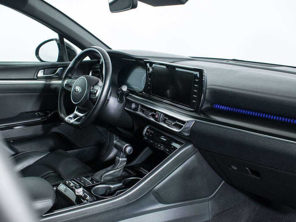 Купить Kia K5 с пробегом. Фото: #8