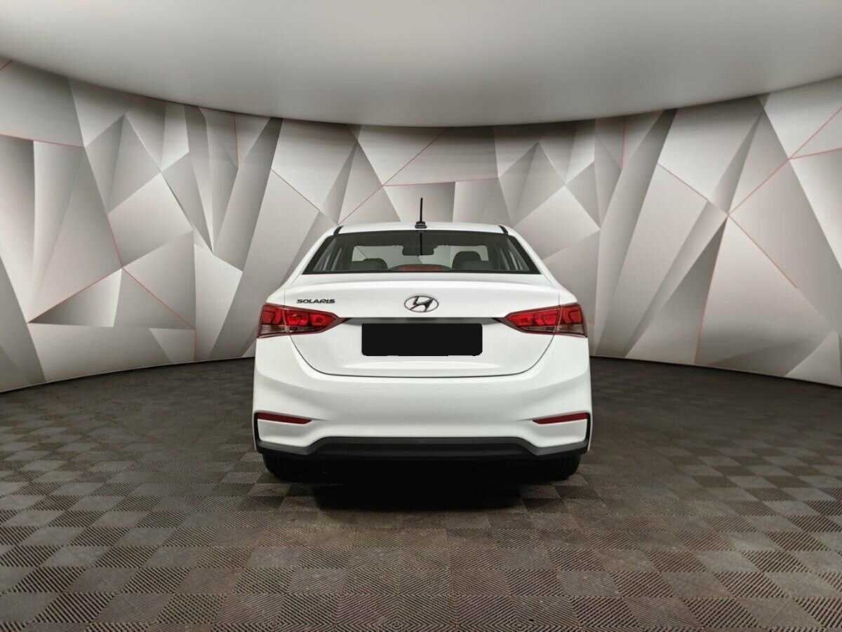 Купить Hyundai Solaris с пробегом. Фото: #7