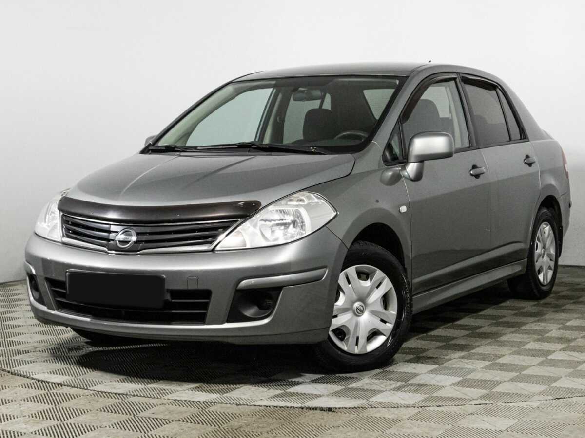 Купить Nissan Tiida с пробегом. Посмотреть фото