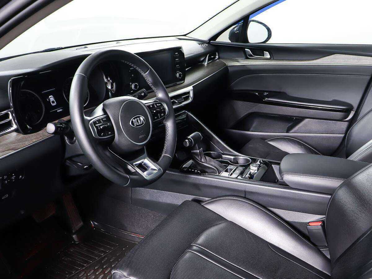 Купить Kia K5 с пробегом. Фото: #12