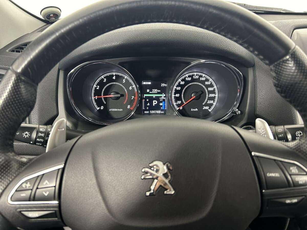 Купить Peugeot 4008 с пробегом. Фото: #8