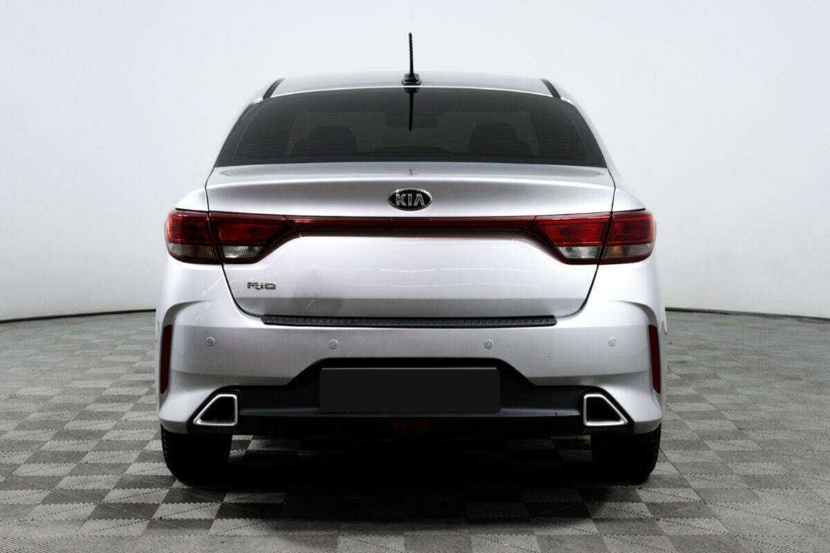 Купить Kia Rio с пробегом. Фото: #4