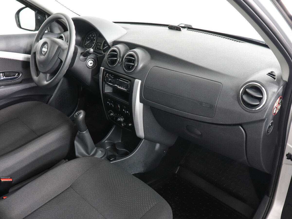 Купить Nissan Almera с пробегом. Фото: #9