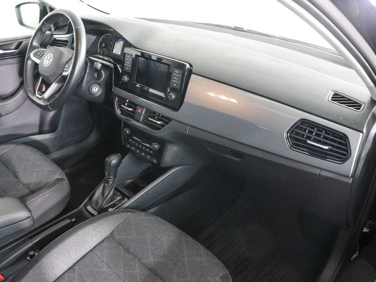 Купить Volkswagen Polo с пробегом. Фото: #9
