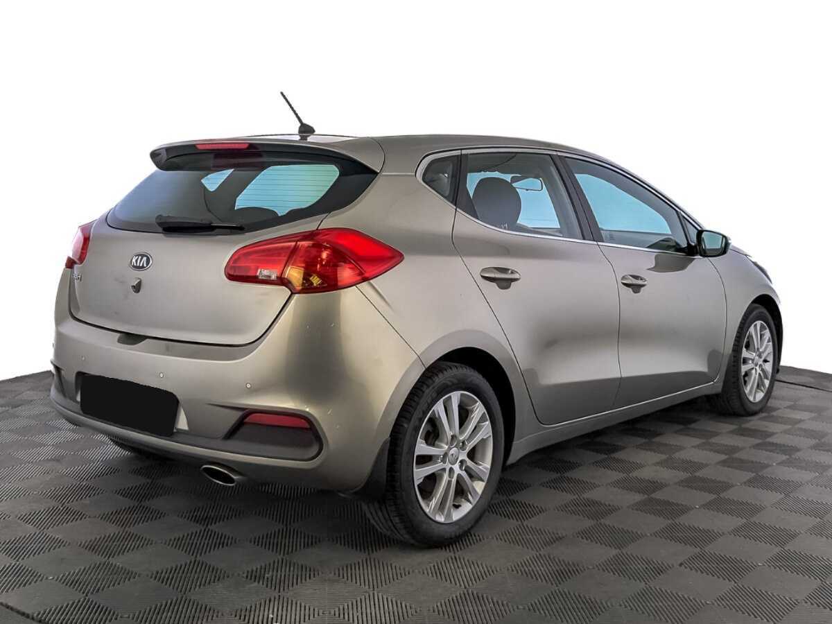 Купить Kia Ceed с пробегом. Фото: #4