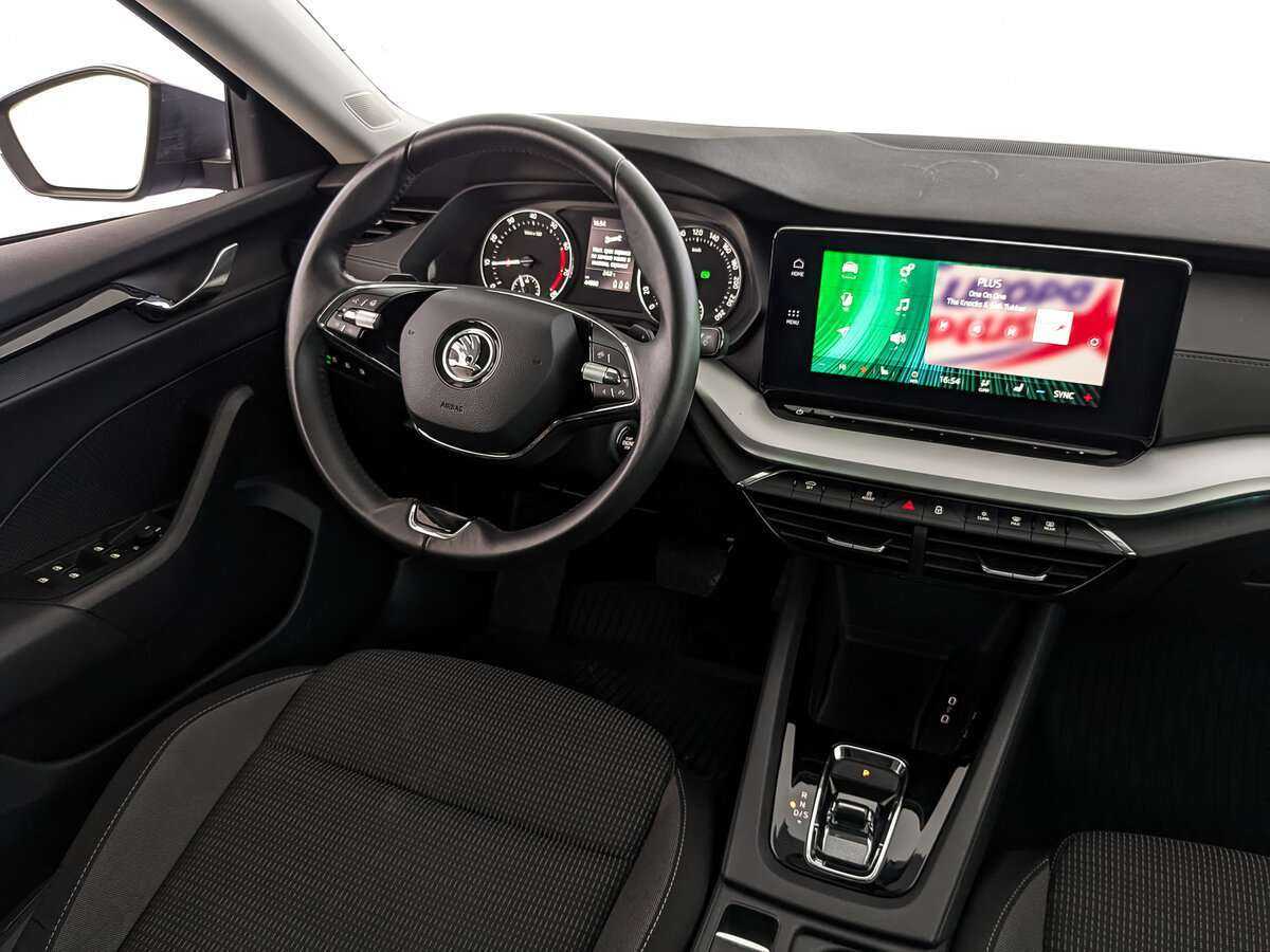 Купить Skoda Octavia с пробегом. Фото: #19