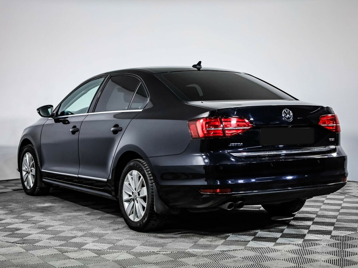 Купить Volkswagen Jetta с пробегом. Фото: #5