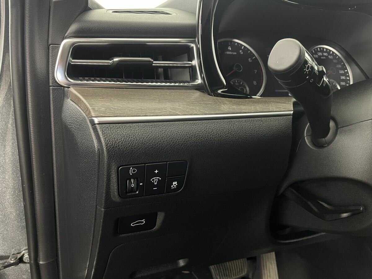 Купить Kia K5 с пробегом. Фото: #7