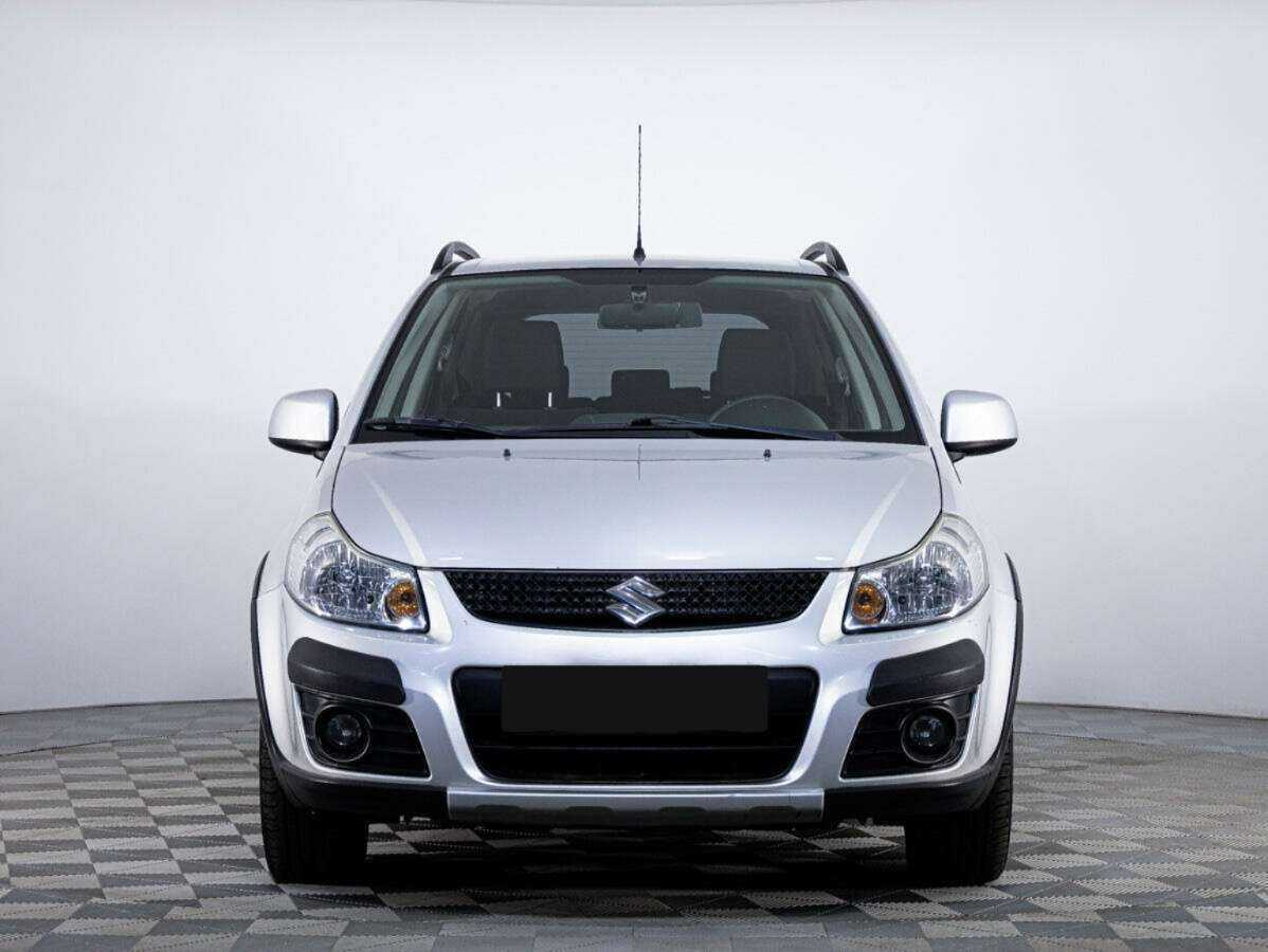 Купить Suzuki SX4 с пробегом. Посмотреть фото