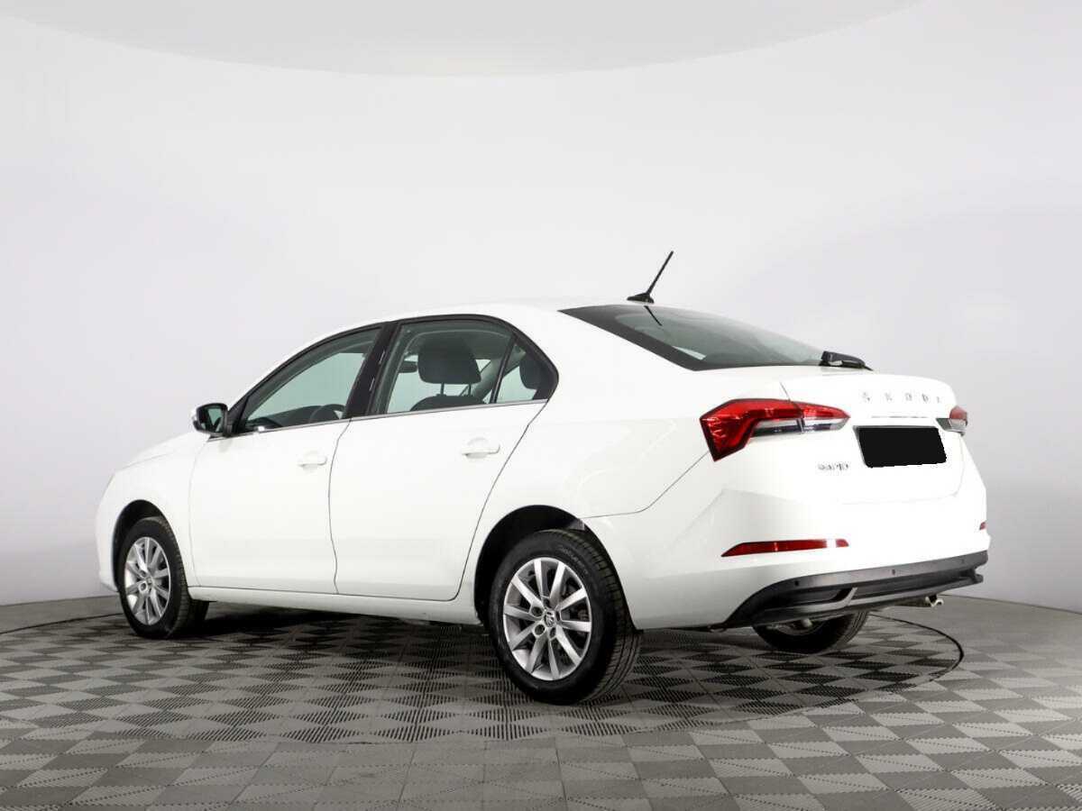 Купить Skoda Rapid с пробегом. Фото: #6