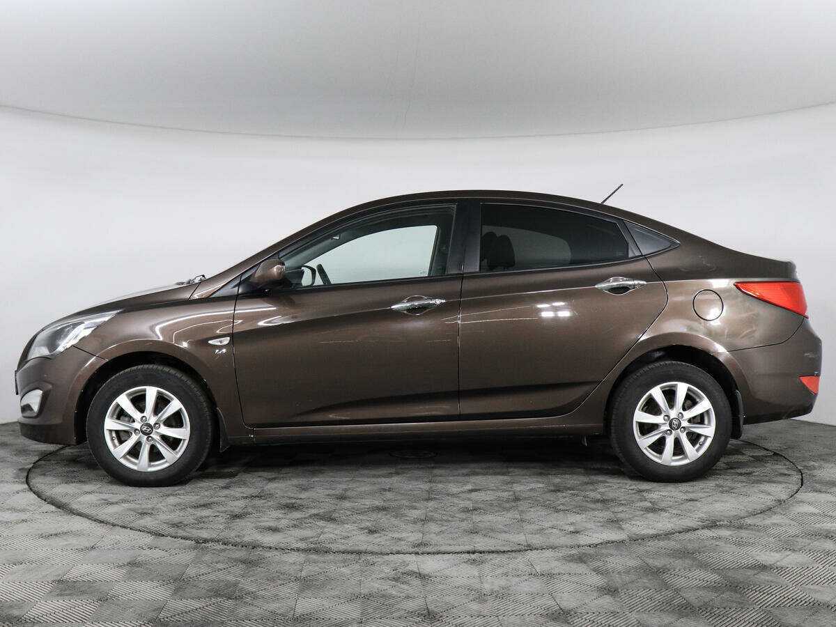 Купить Hyundai Solaris с пробегом. Фото: #6