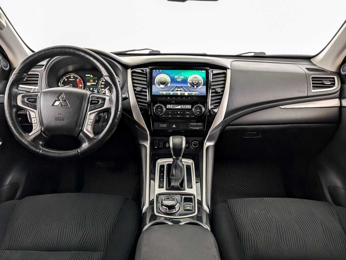Купить Mitsubishi Pajero Sport с пробегом. Фото: #11
