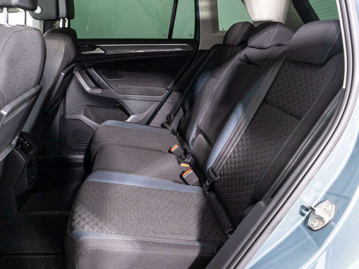 Купить Volkswagen Tiguan с пробегом. Фото: #9