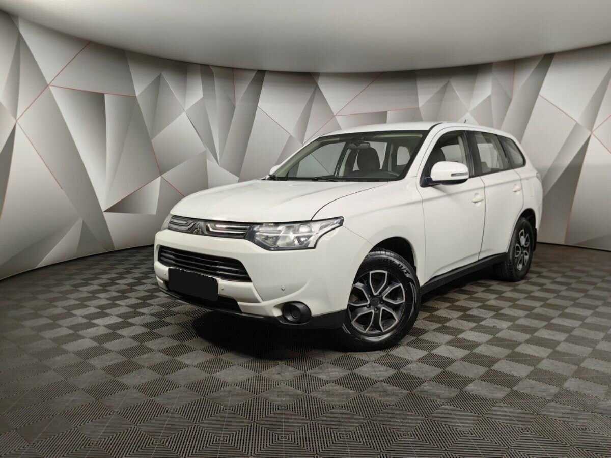 Купить Mitsubishi Outlander с пробегом. Фото: #0