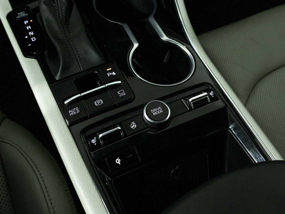 Купить Kia K5 с пробегом. Фото: #22