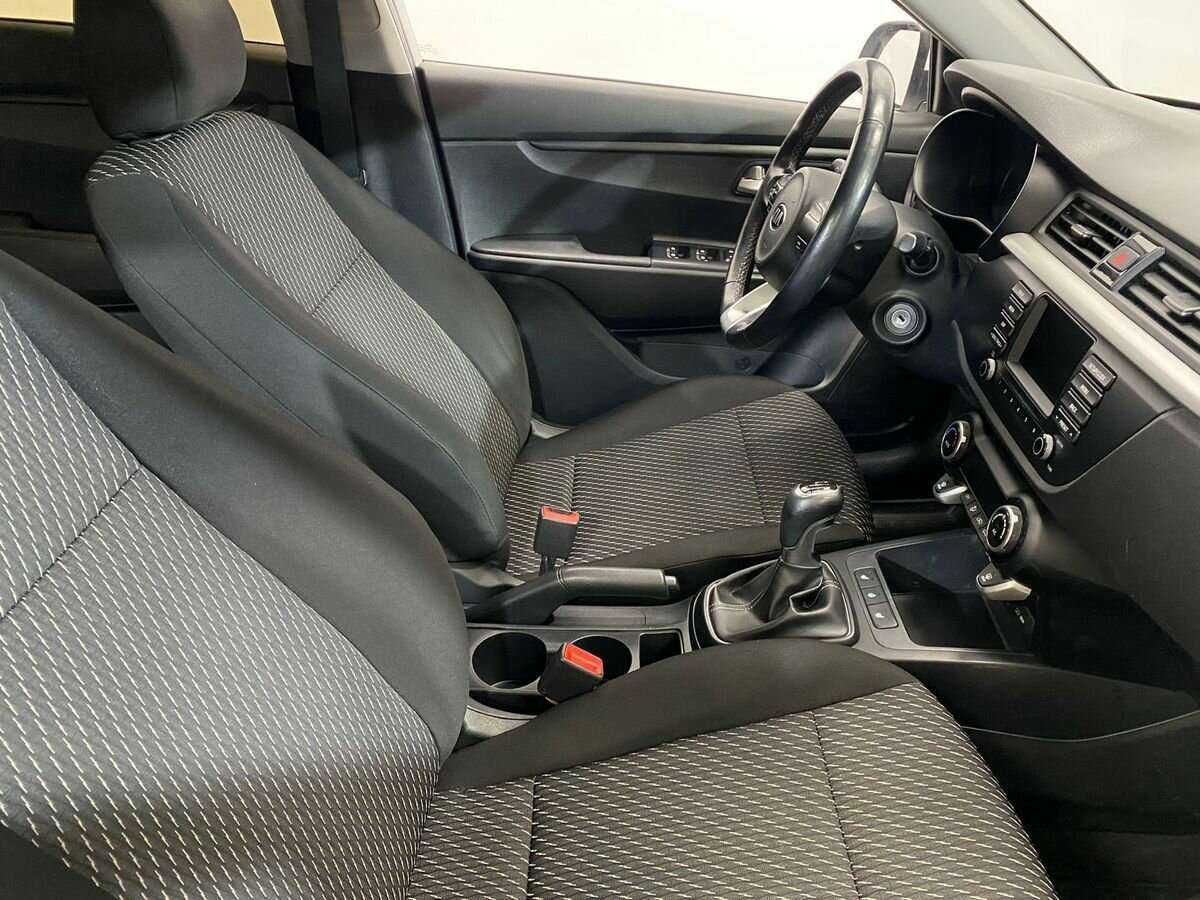 Купить Kia Rio с пробегом. Фото: #9
