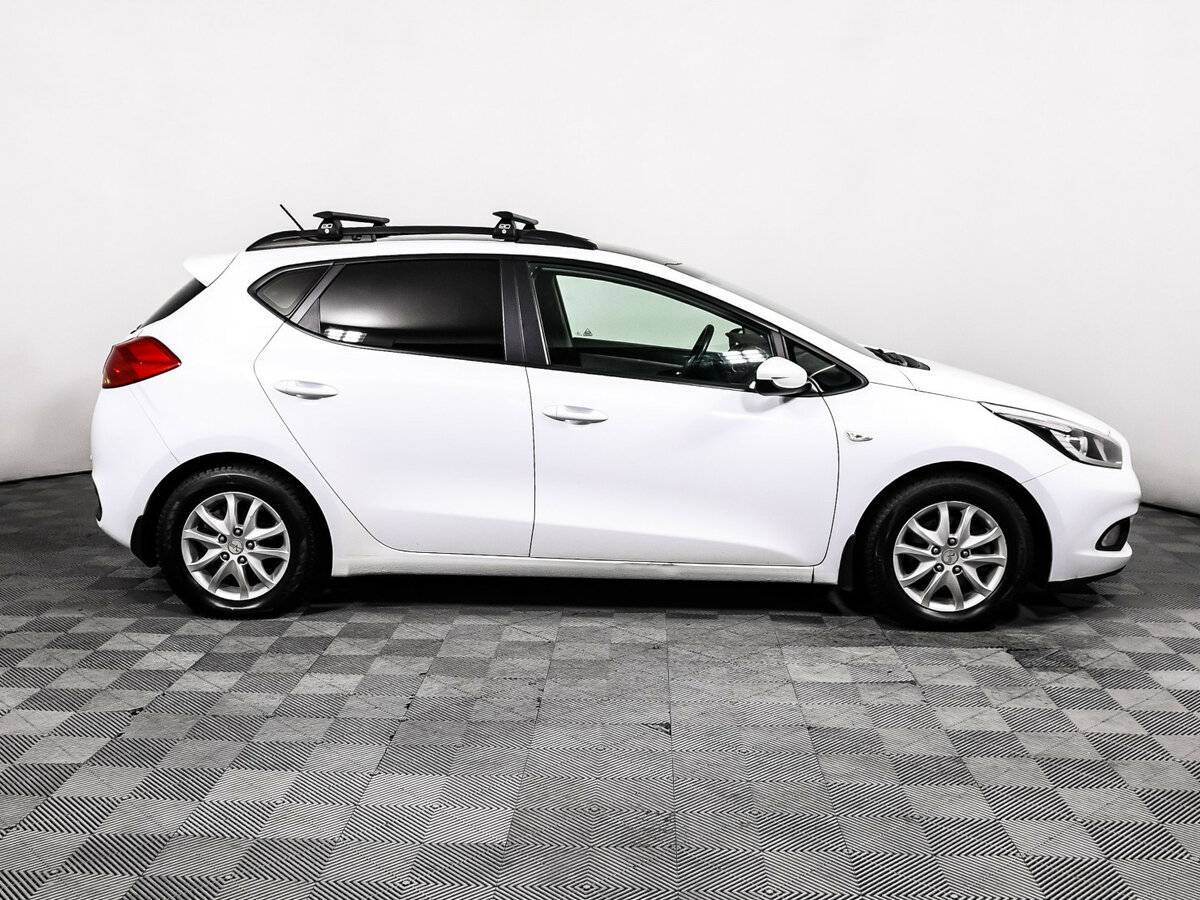Купить Kia Ceed с пробегом. Фото: #3