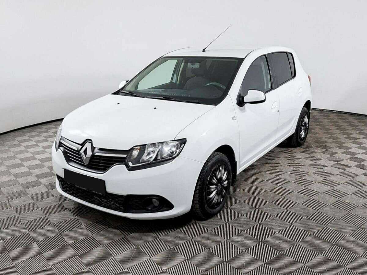 Купить Renault Sandero с пробегом. Посмотреть фото