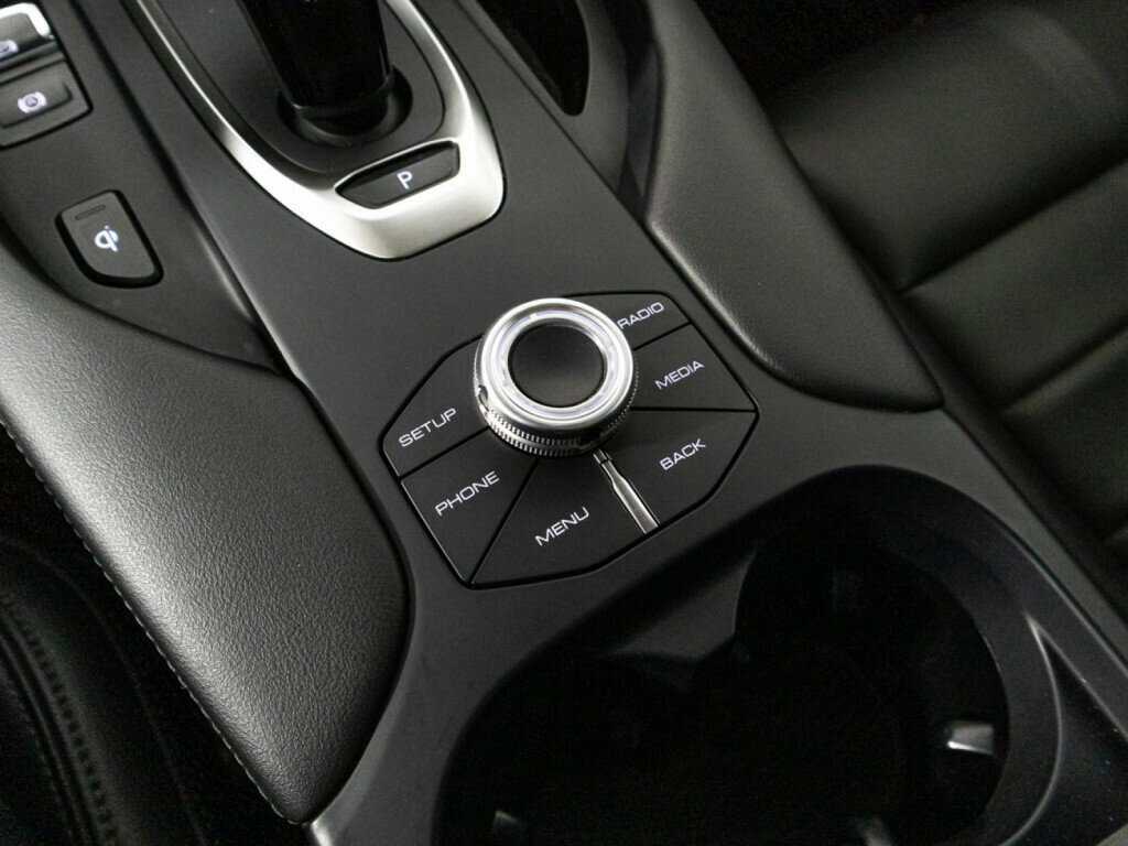 Купить Haval F7 с пробегом. Фото: #18