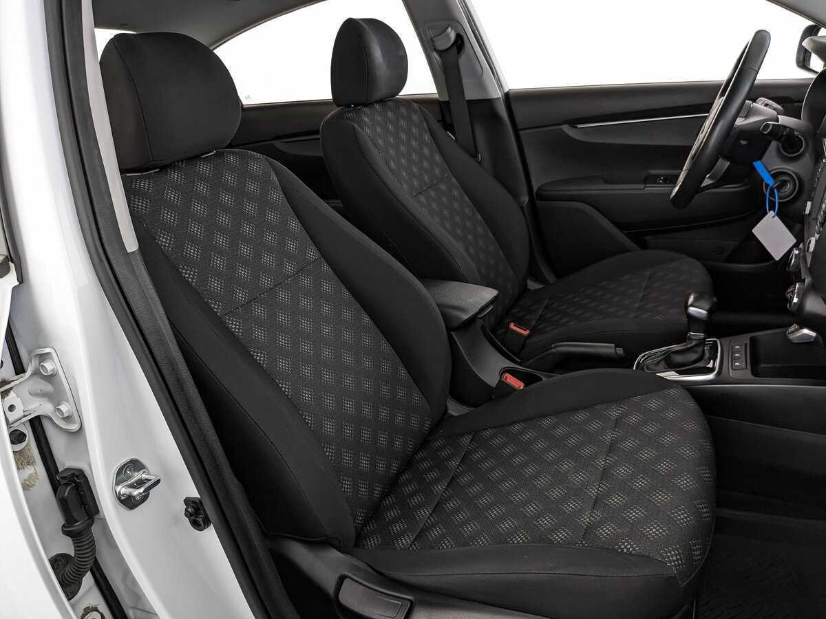 Купить Kia Rio с пробегом. Фото: #20