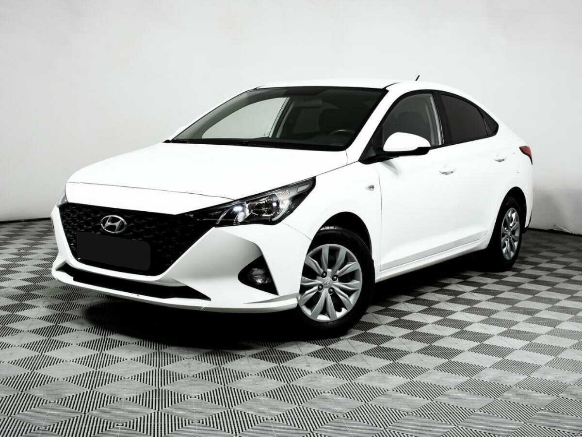 Купить Hyundai Solaris с пробегом. Посмотреть фото