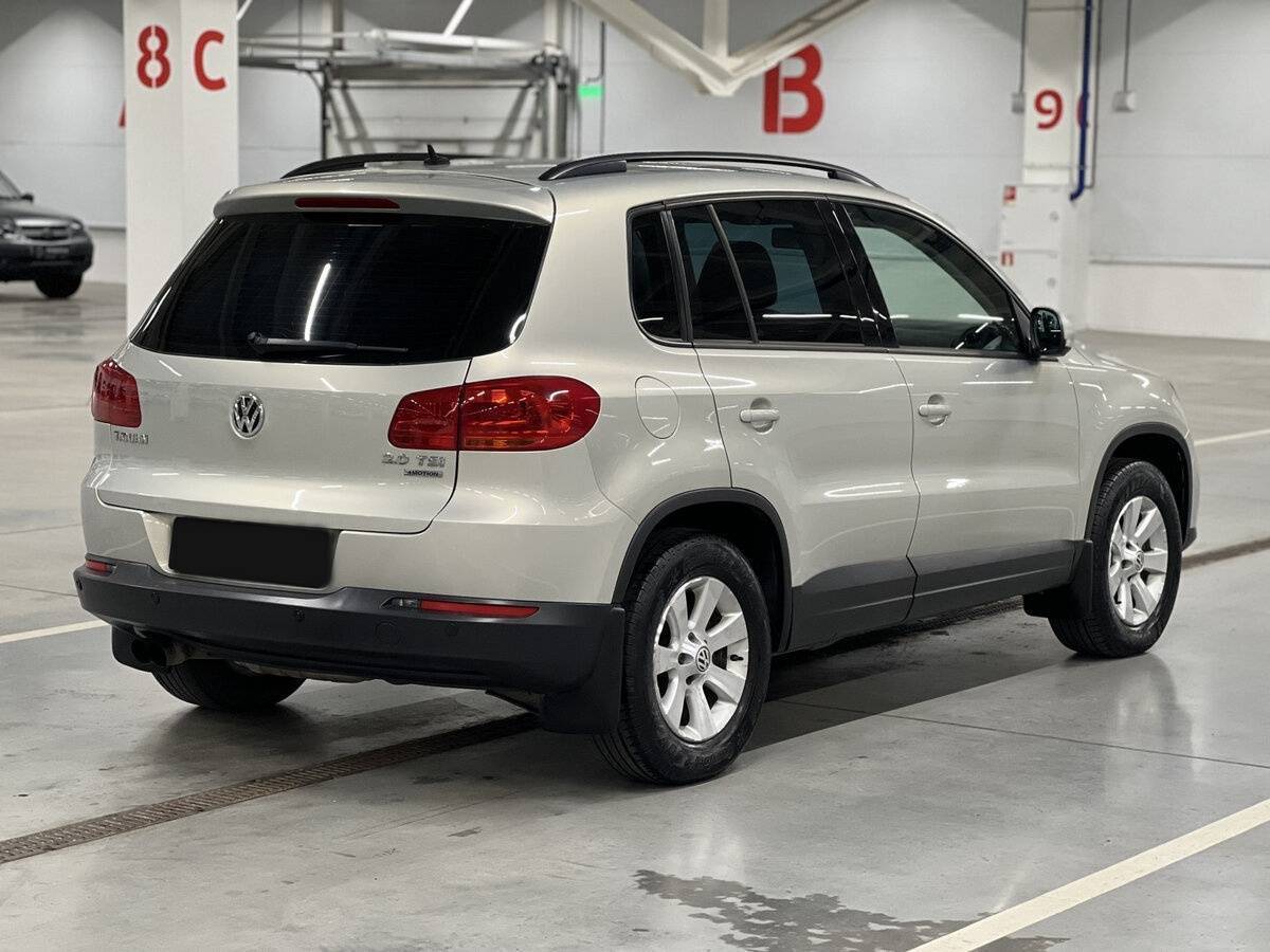 Купить Volkswagen Tiguan с пробегом. Фото: #4